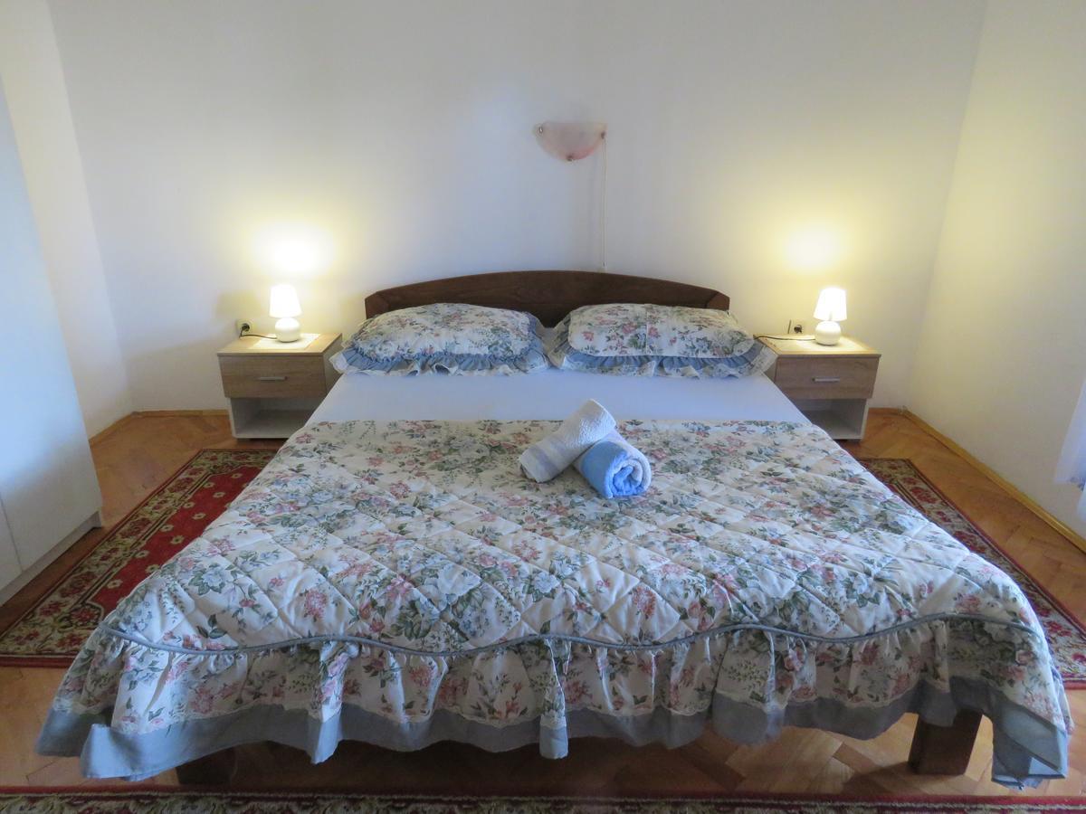 Apartments Palma Novalja Bilik gambar