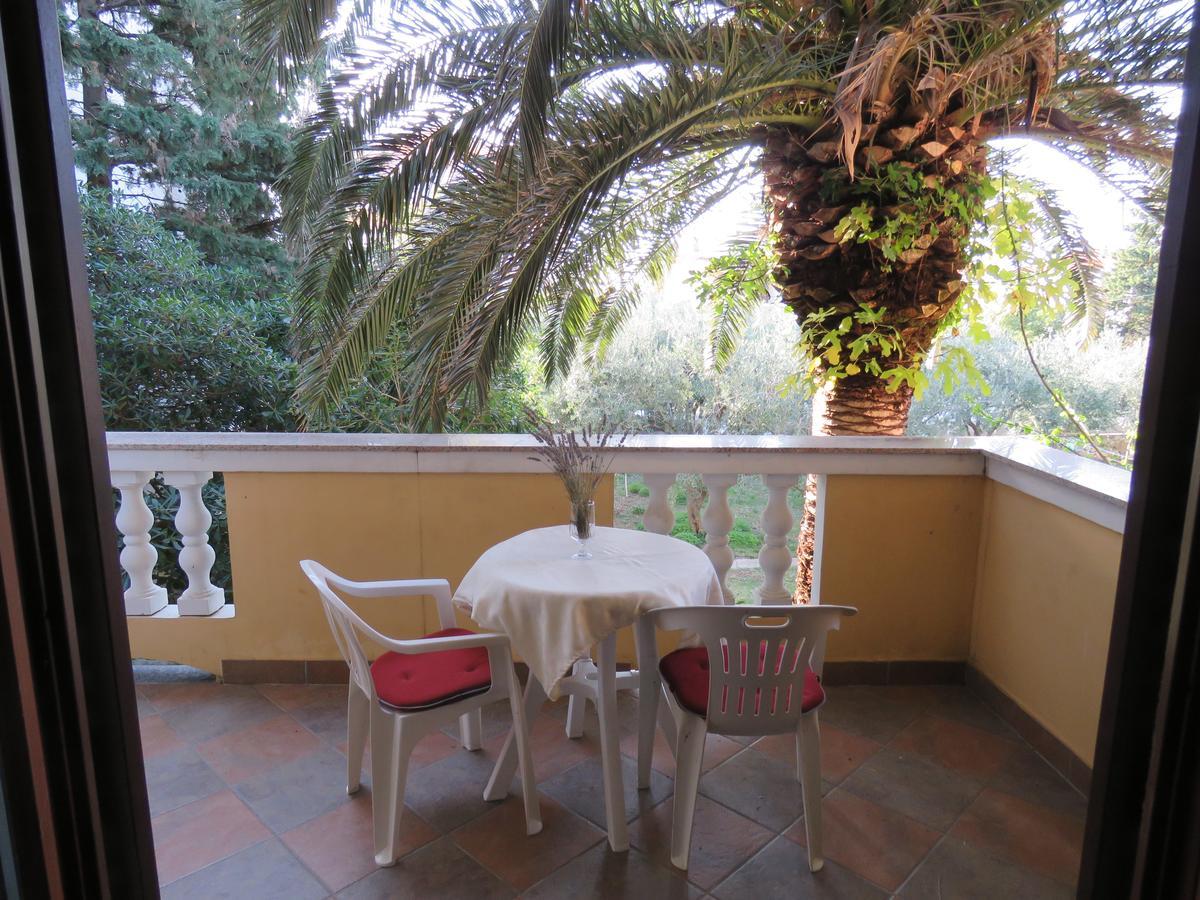 Apartments Palma Novalja Bilik gambar