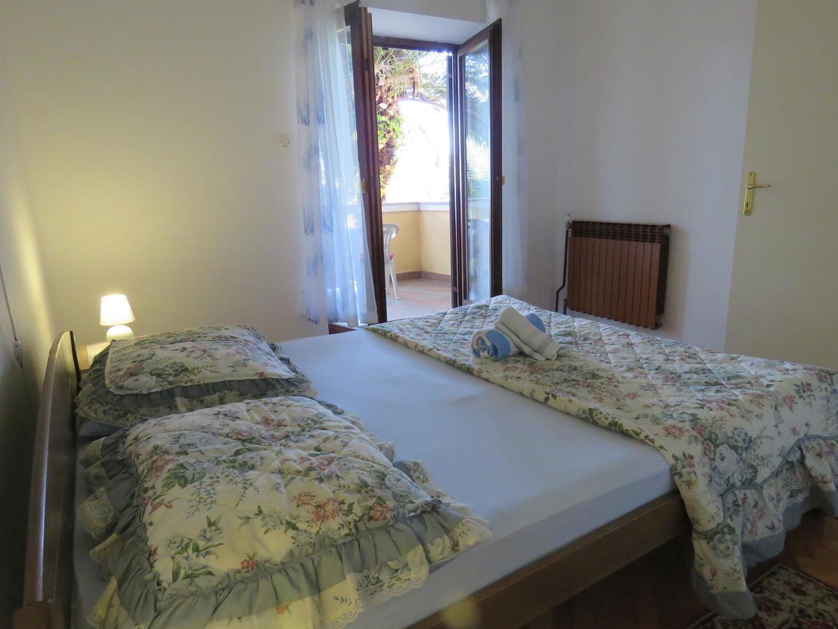 Apartments Palma Novalja Bilik gambar