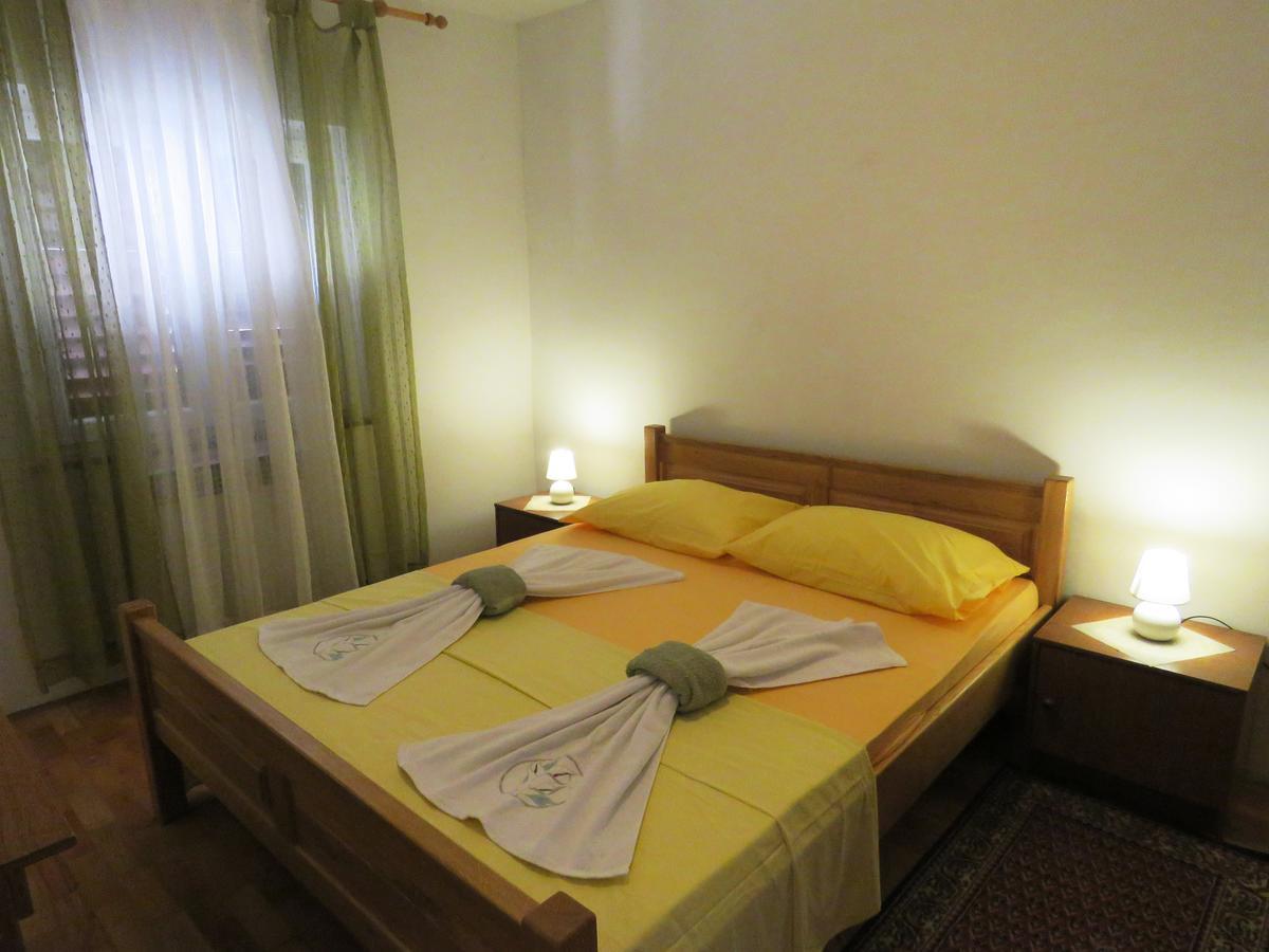 Apartments Palma Novalja Bilik gambar